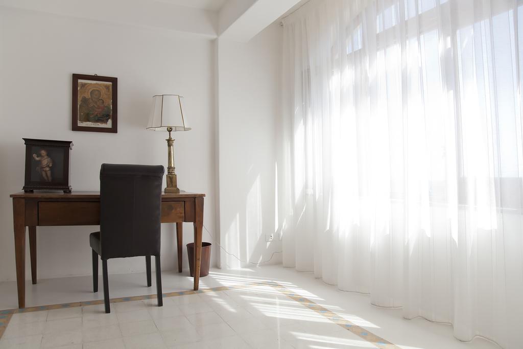 Hotel Santa Marina Antica Foresteria سانتا مارينا سالينا المظهر الخارجي الصورة