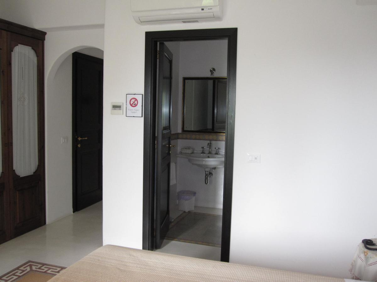 Hotel Santa Marina Antica Foresteria سانتا مارينا سالينا المظهر الخارجي الصورة